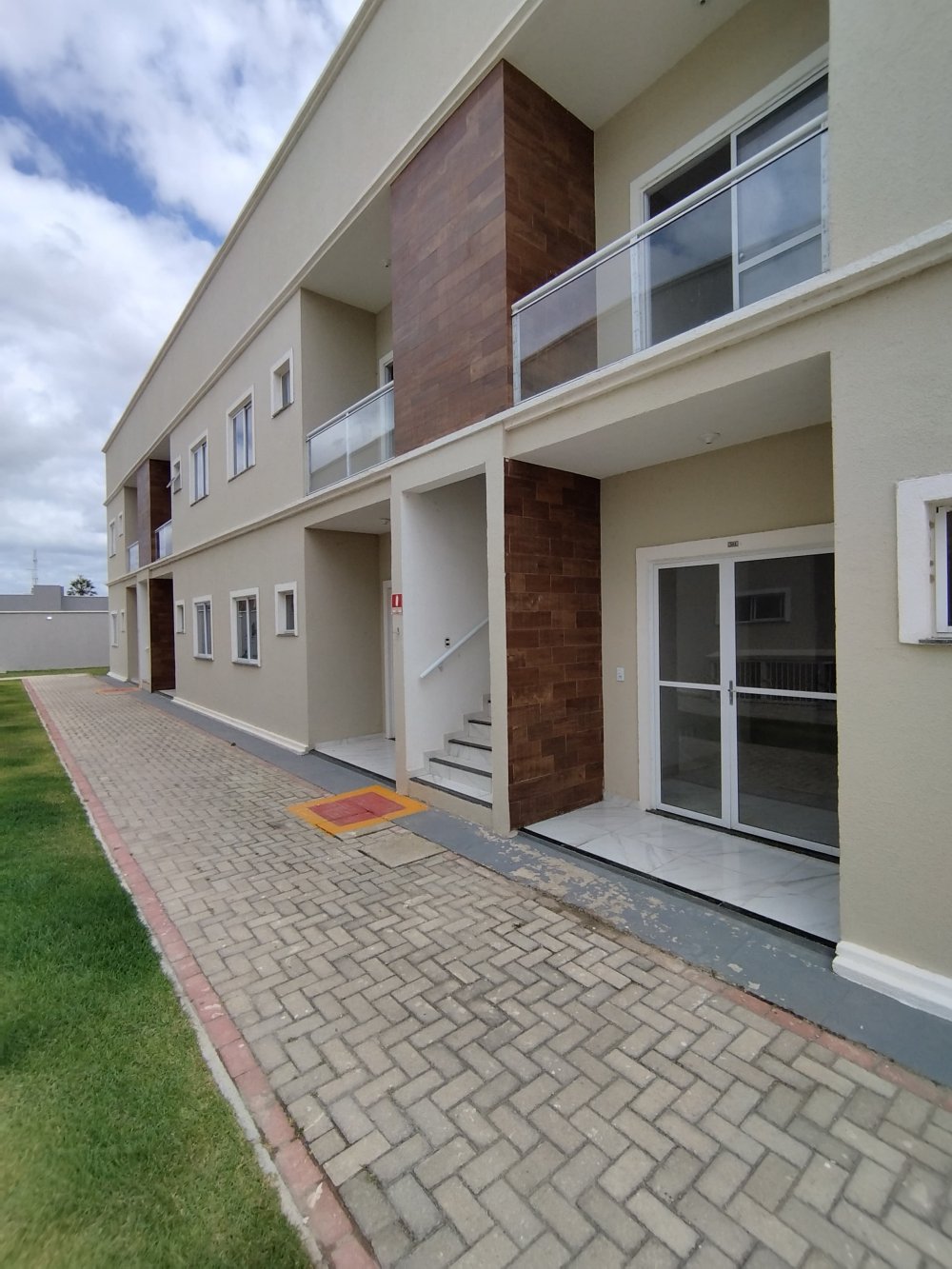 Apartamento - Venda - Bandeirantes - Maracana - CE